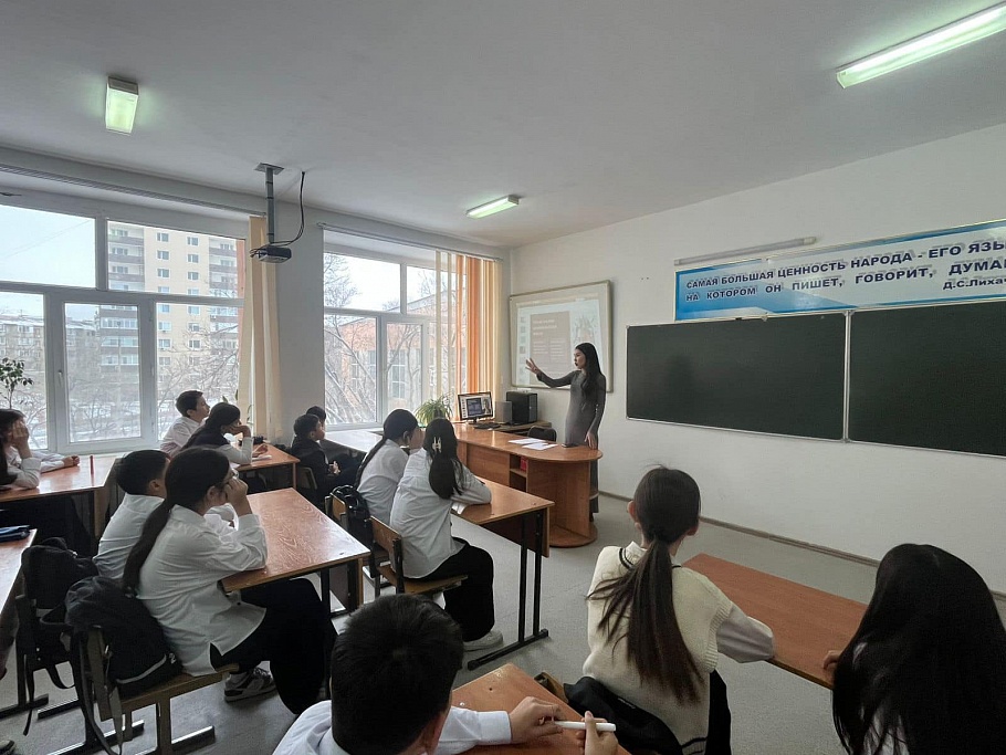 Бейнелеу өнері және дизайн кафедрасы студенттерінің педагогикалық тәжірибесі сәтті аяқталды Бейнелеу өнері және дизайн кафедрасы студенттерінің педагогикалық тәжірибесі сәтті аяқталды