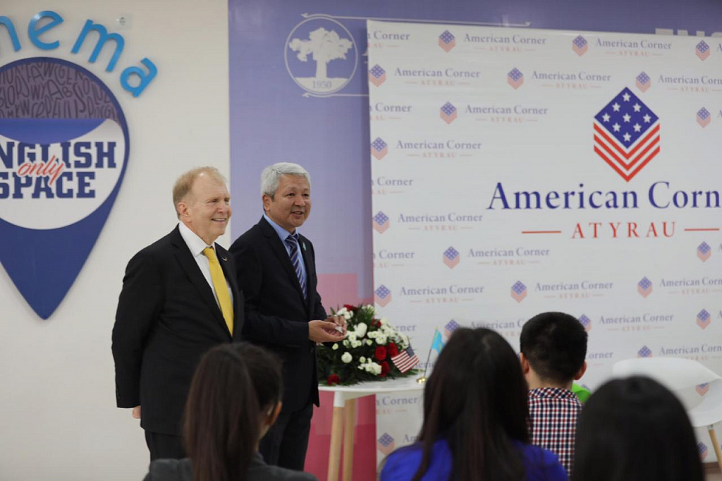 American Ambassador is our guest