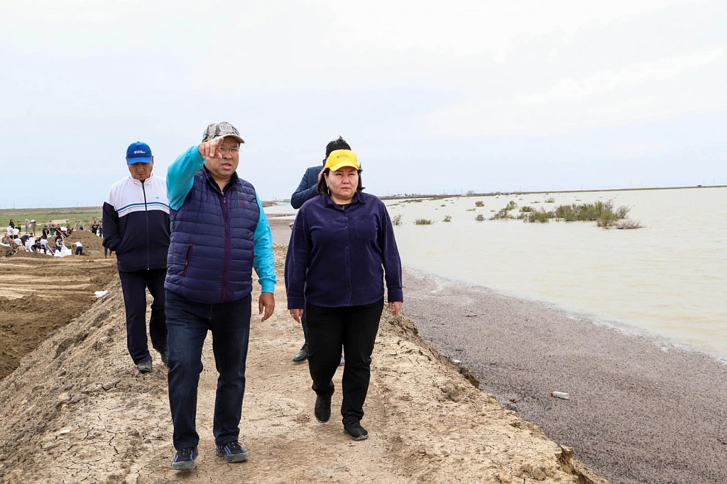 Министрлік өкілдері Алмалыдағы бөгеттерді қадағалап қайтты