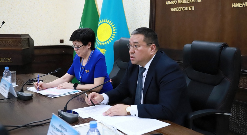 THE MEETING OF THE SOCIETY "KAZAKH LANGUAGE" WAS HELD